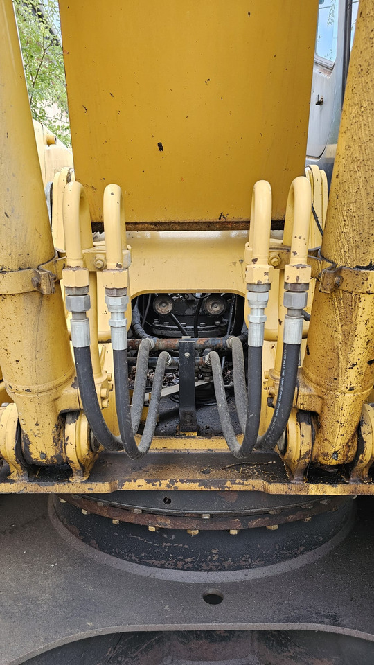 John Deere 200C LC - Ekskavator perayap: gambar 4 John Deere 200C LC - Ekskavator perayap: gambar 4