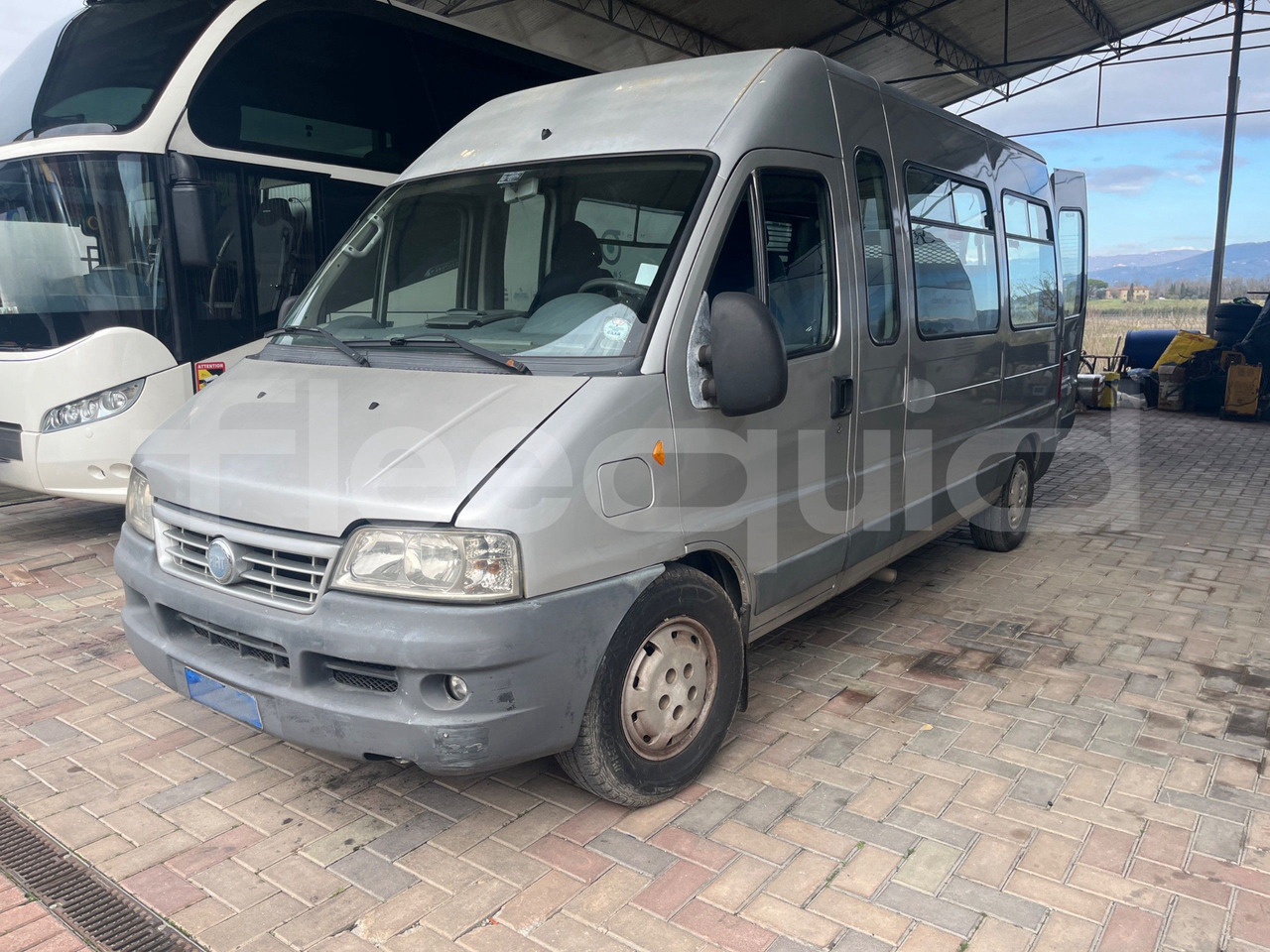 Fiat Ducato Maxi - Bus pariwisata: gambar 4 Fiat Ducato Maxi - Bus pariwisata: gambar 4