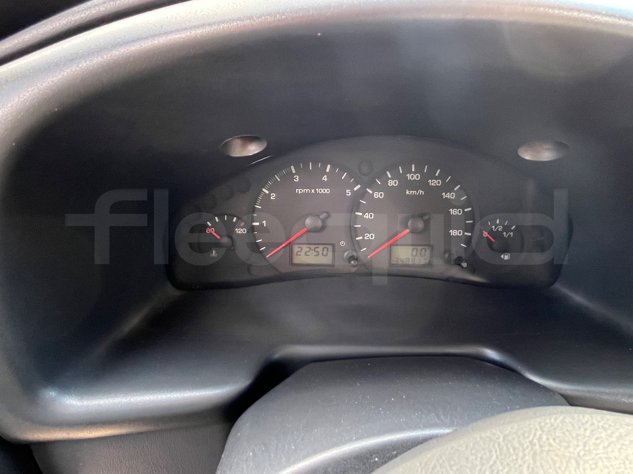 Ford Transit - Bus mini, Van penumpang: gambar 3 Ford Transit - Bus mini, Van penumpang: gambar 3