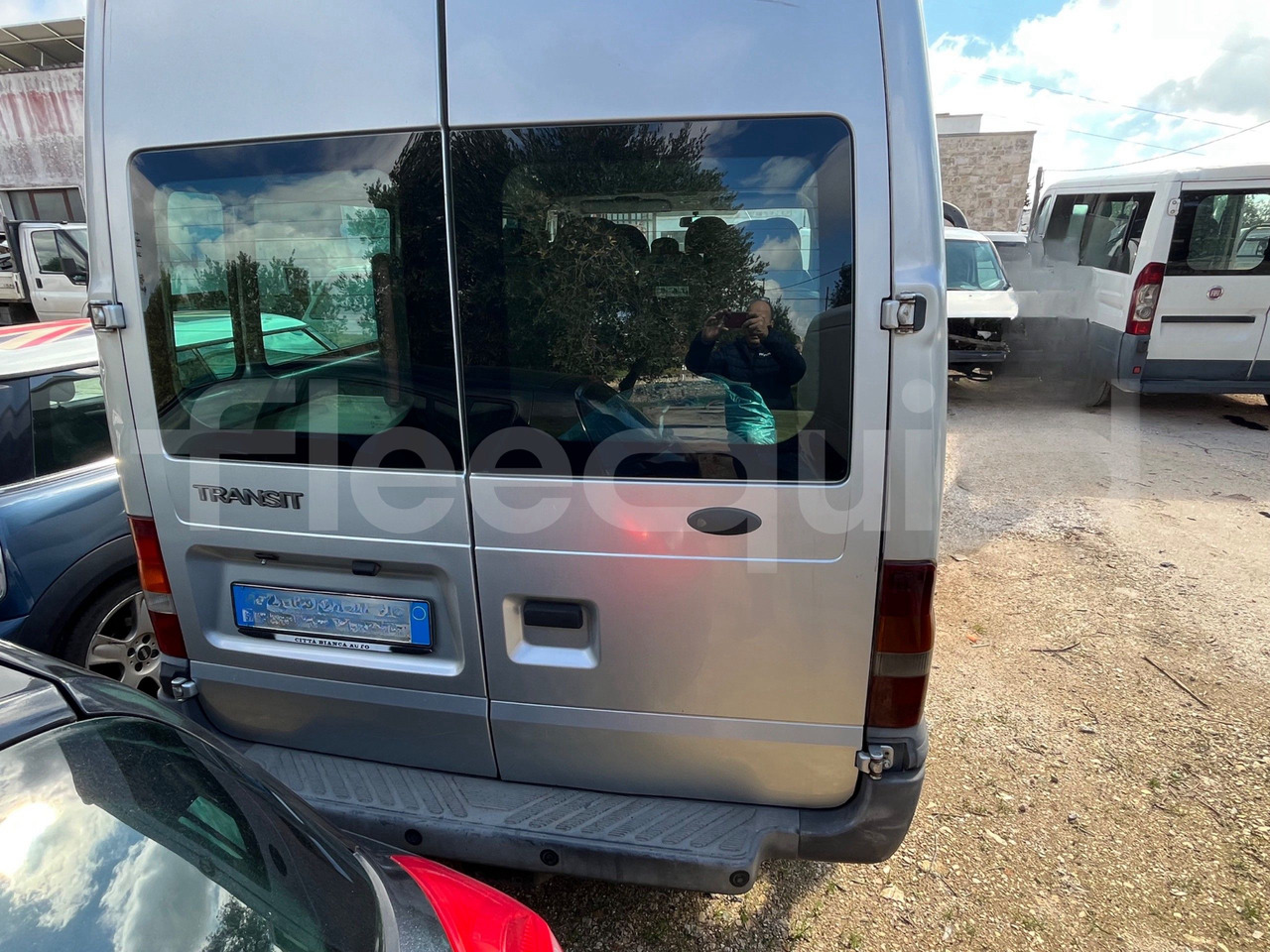 Ford Transit - Bus mini, Van penumpang: gambar 5 Ford Transit - Bus mini, Van penumpang: gambar 5
