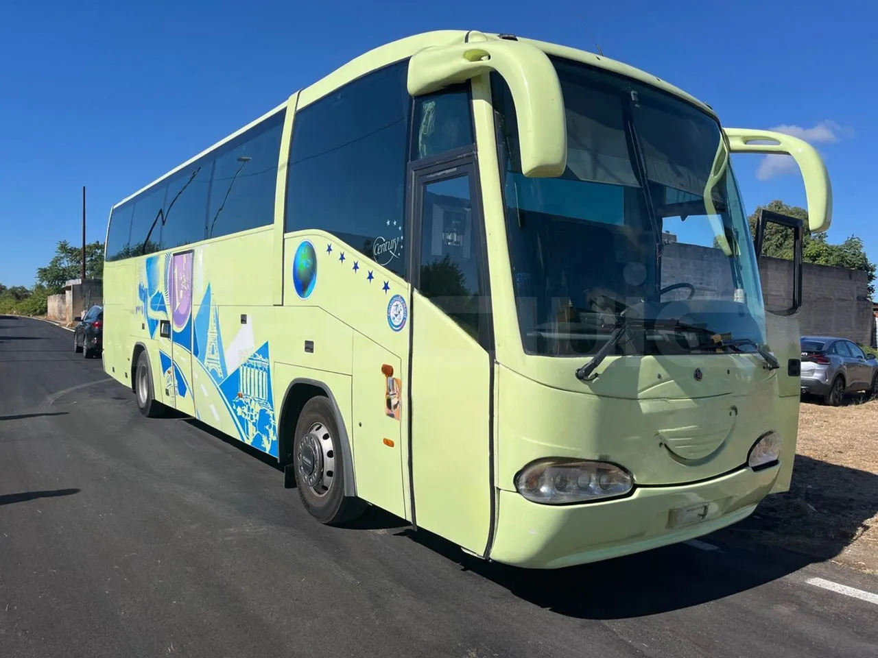 Irizar Scania Century - Bus pariwisata: gambar 1 Irizar Scania Century - Bus pariwisata: gambar 1
