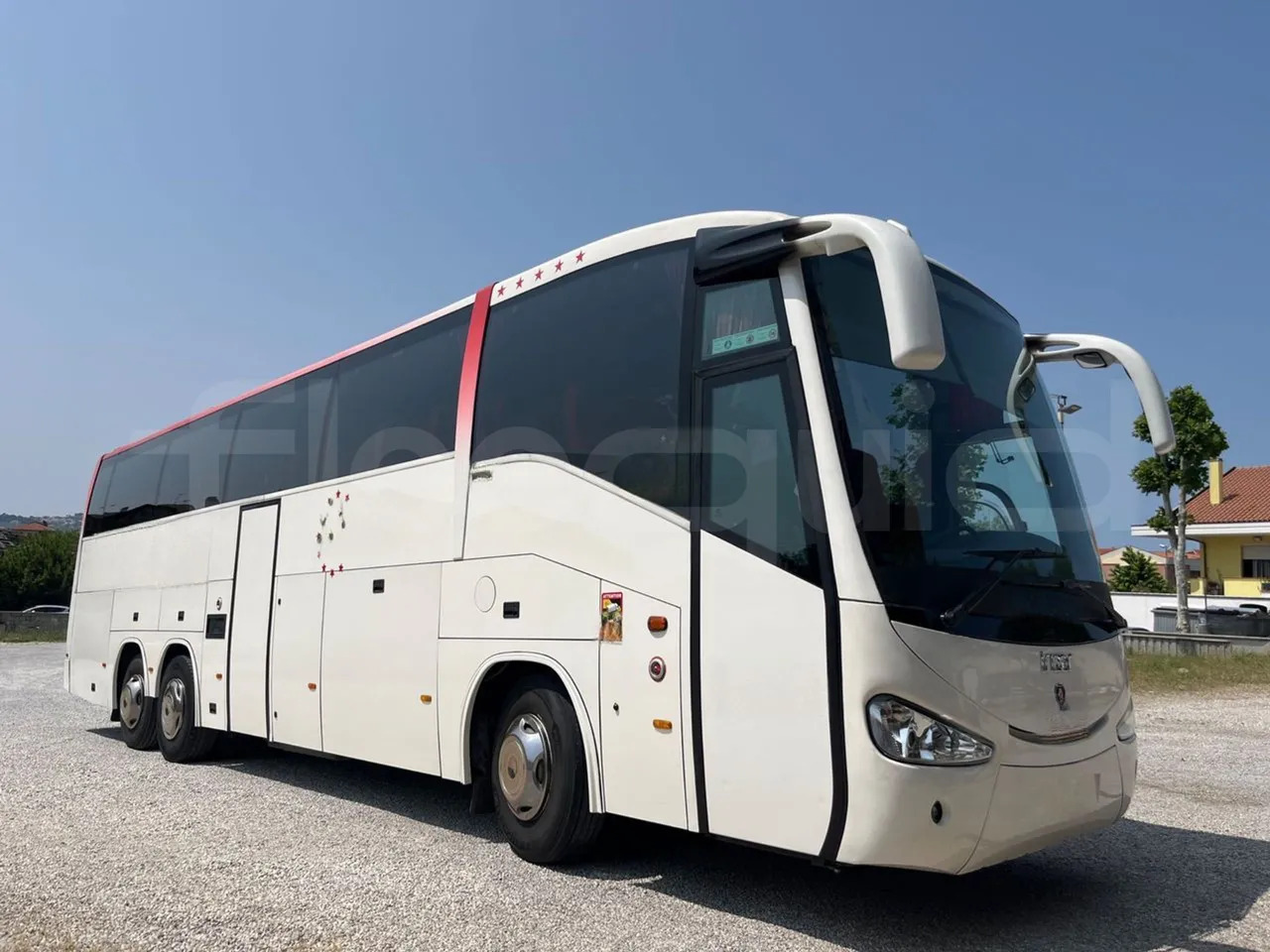 Irizar Scania Century - Bus pariwisata: gambar 1 Irizar Scania Century - Bus pariwisata: gambar 1
