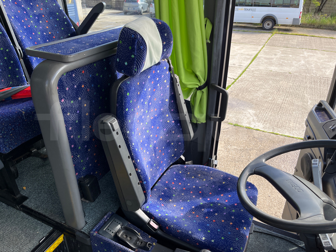Bus pariwisata Iveco 380: gambar 14