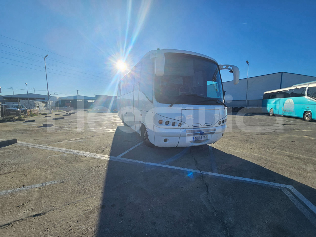 Iveco Andecar IV2 - Bus pariwisata: gambar 1 Iveco Andecar IV2 - Bus pariwisata: gambar 1