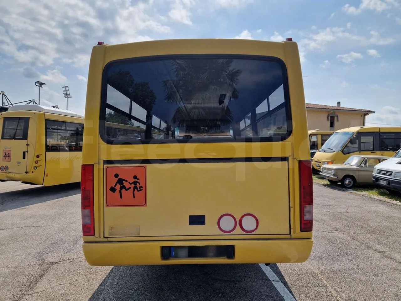 Iveco Cacciamali - Bus sekolah: gambar 5 Iveco Cacciamali - Bus sekolah: gambar 5