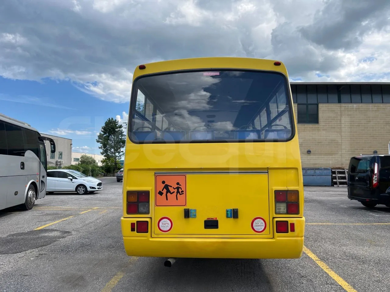 Iveco Cacciamali - Bus sekolah: gambar 5 Iveco Cacciamali - Bus sekolah: gambar 5