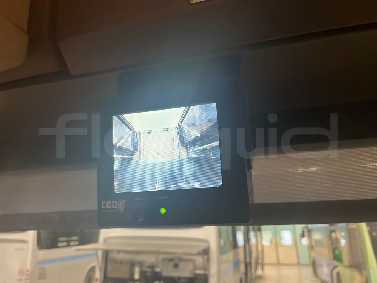 Bus kota Iveco Citelis: gambar 35