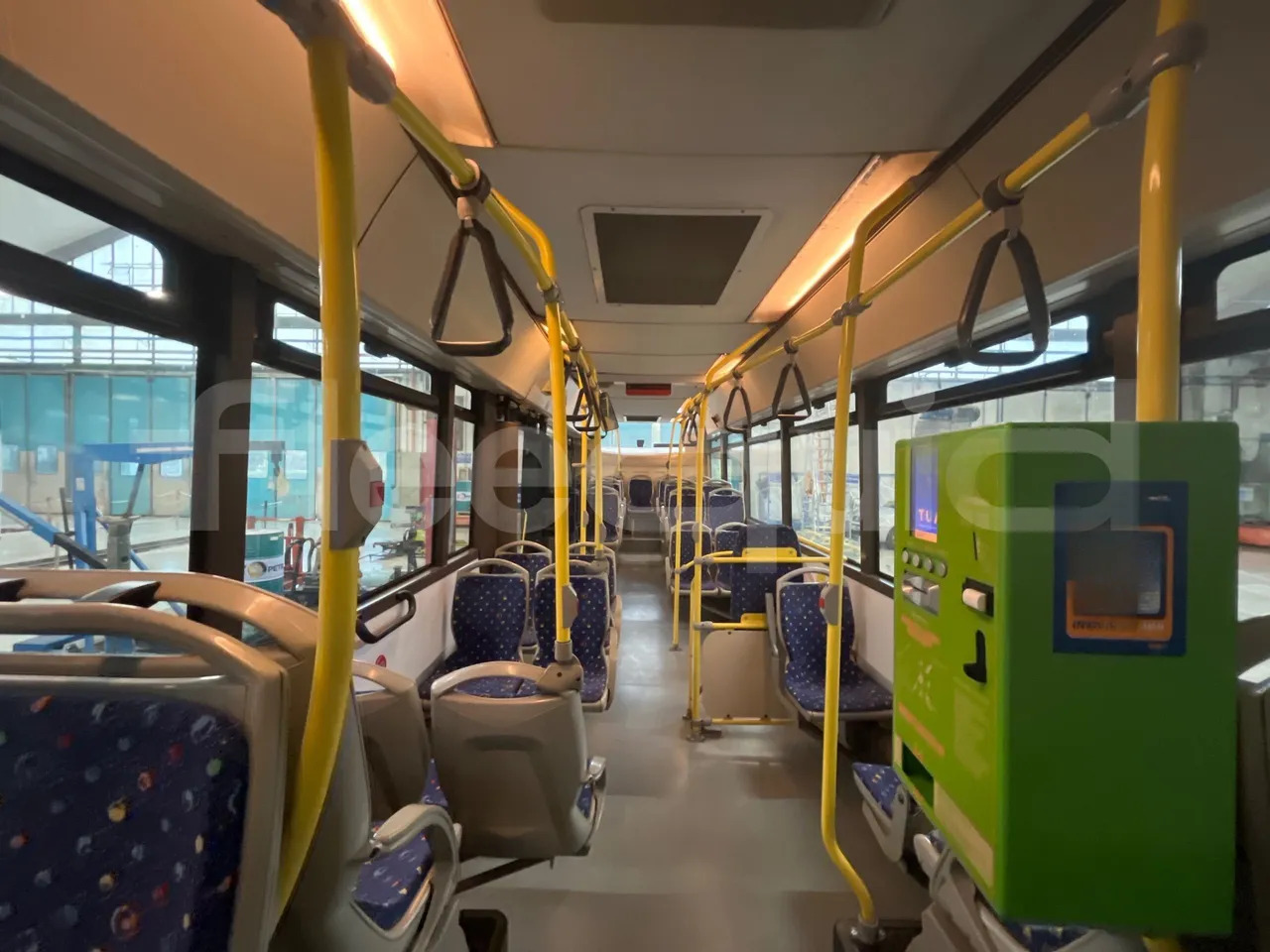 Bus kota Iveco Citelis: gambar 27