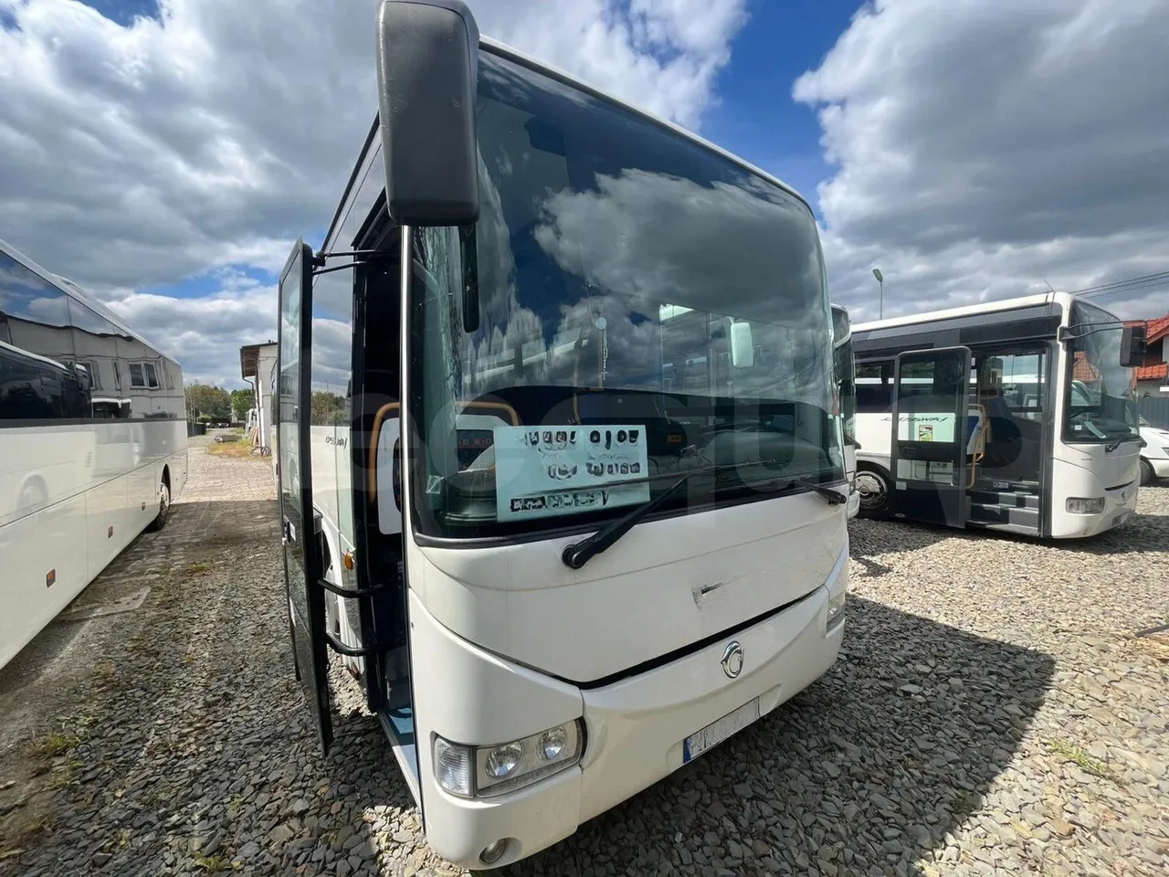 Iveco Crossway - Bus pinggiran kota: gambar 1 Iveco Crossway - Bus pinggiran kota: gambar 1