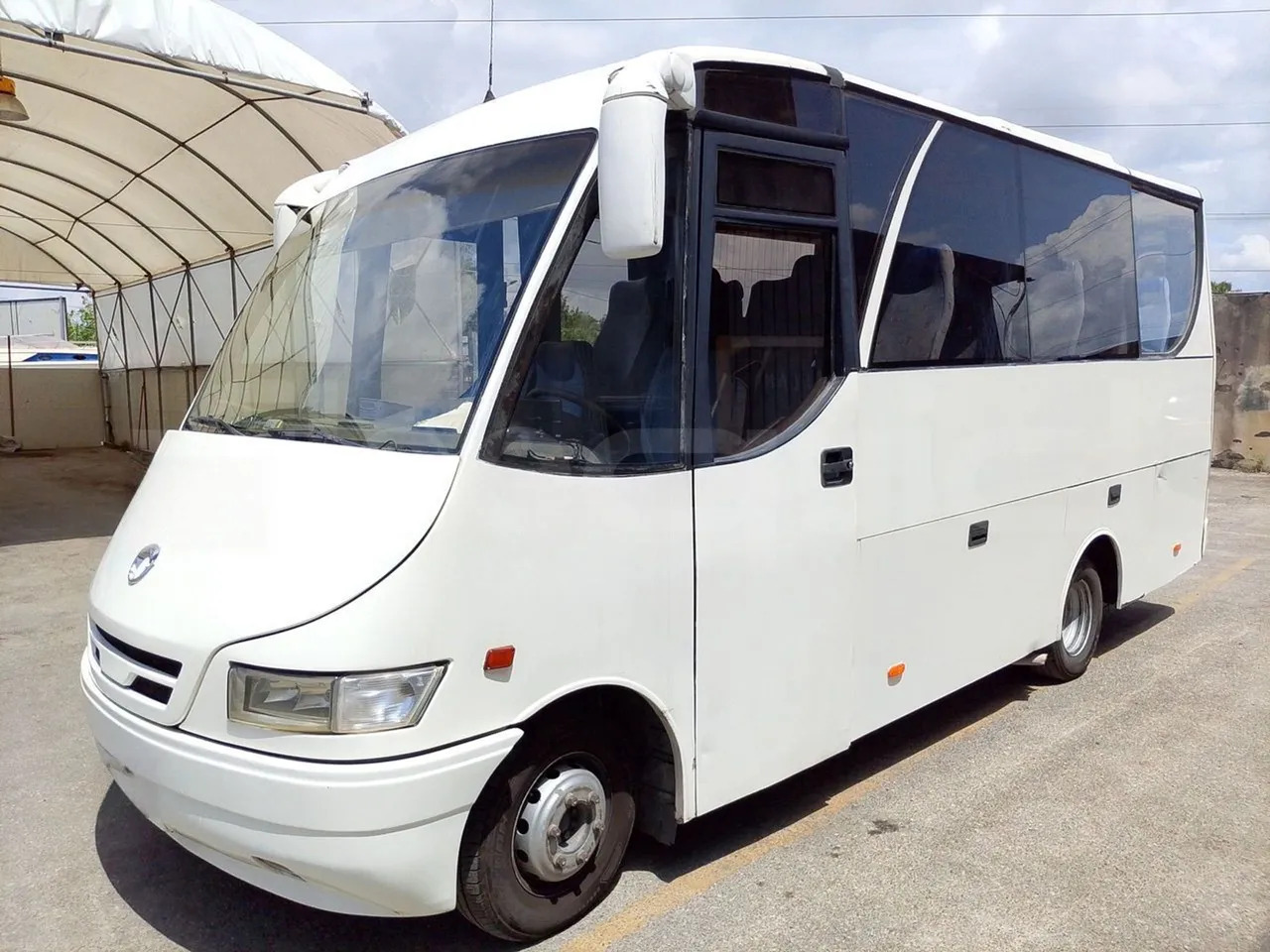 Iveco Daily - Bus pariwisata: gambar 4 Iveco Daily - Bus pariwisata: gambar 4