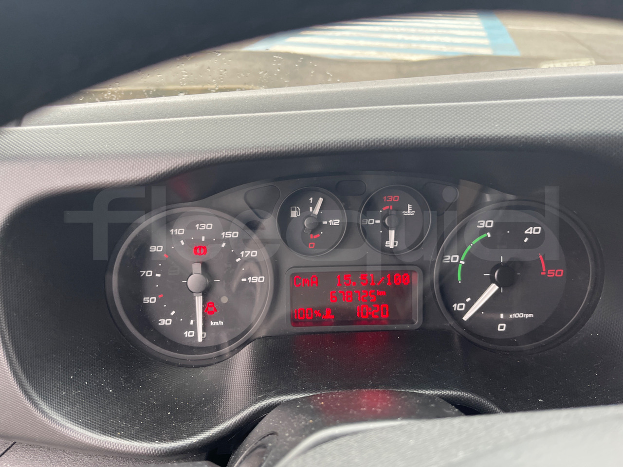 Iveco Daily - Bus pinggiran kota: gambar 3 Iveco Daily - Bus pinggiran kota: gambar 3