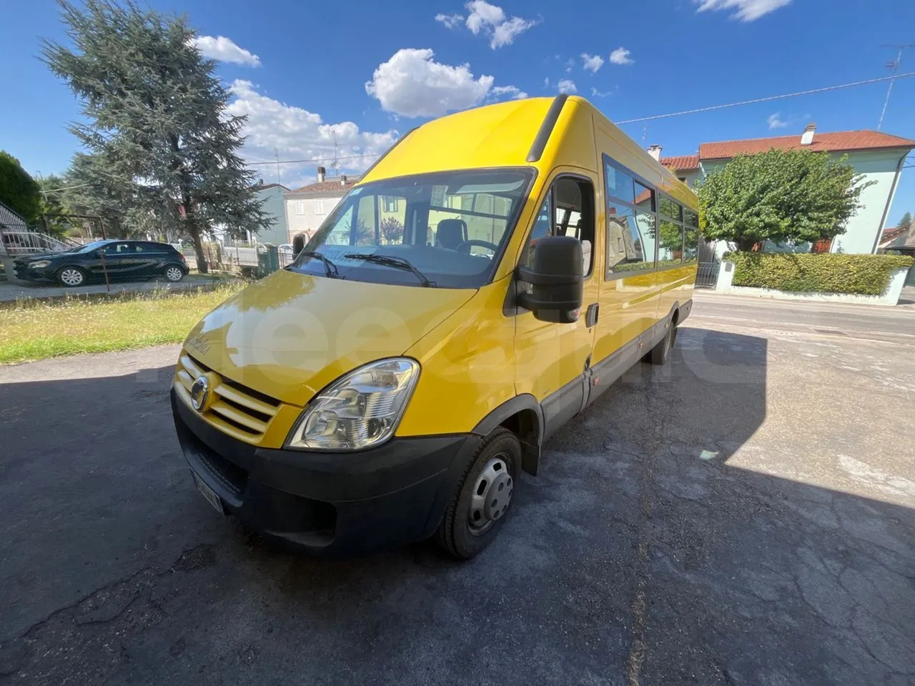 Iveco Daily - Bus sekolah: gambar 4 Iveco Daily - Bus sekolah: gambar 4