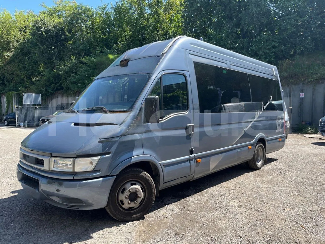 Iveco Daily - Bus pinggiran kota: gambar 4 Iveco Daily - Bus pinggiran kota: gambar 4