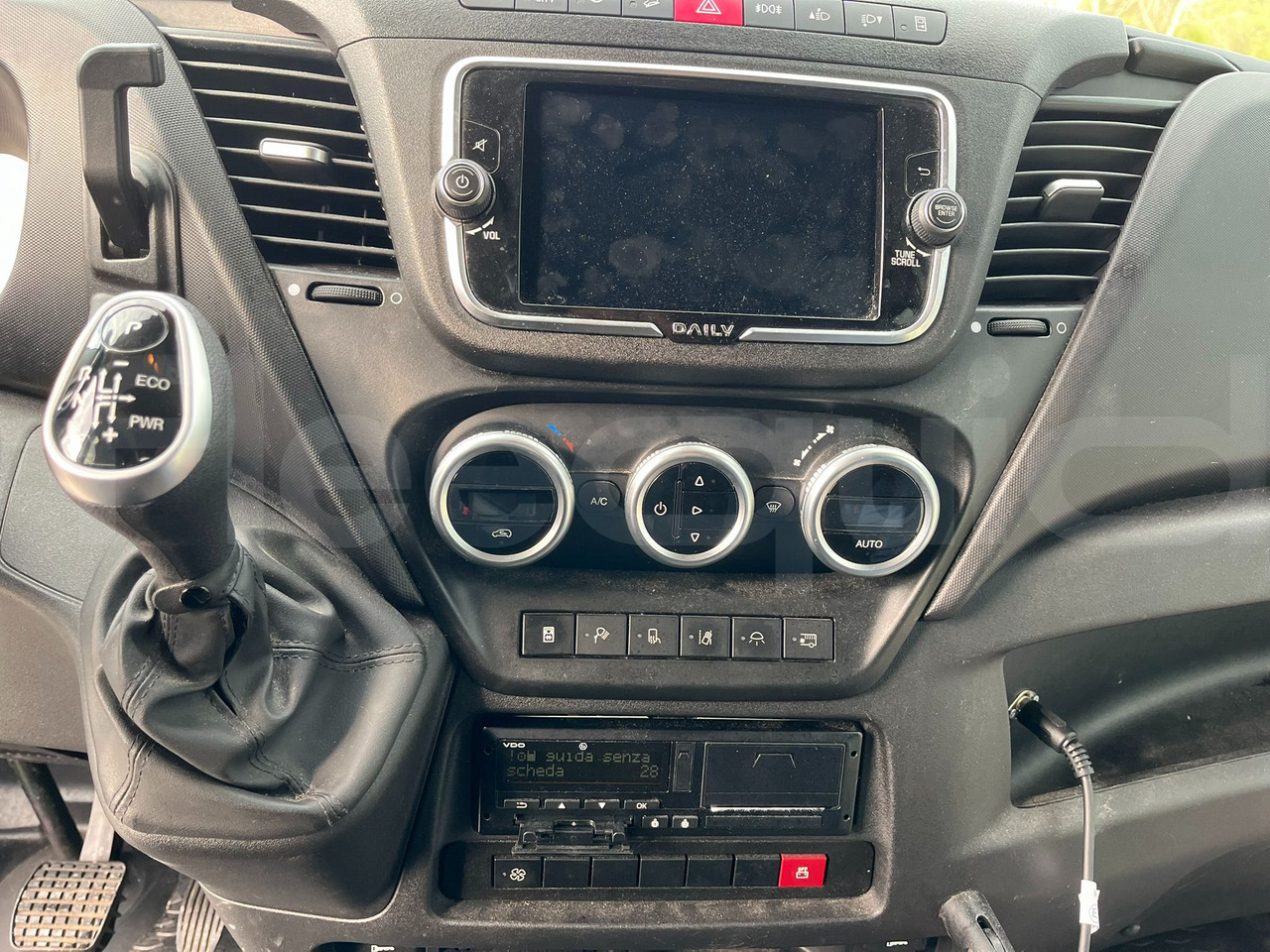 Iveco Daily - Bus pinggiran kota: gambar 2 Iveco Daily - Bus pinggiran kota: gambar 2