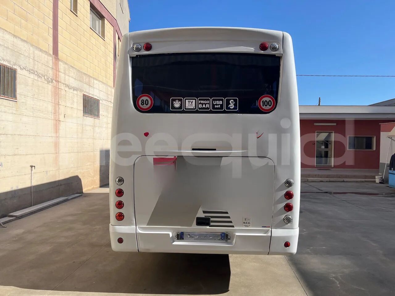 Iveco E24 - Bus pariwisata: gambar 5 Iveco E24 - Bus pariwisata: gambar 5