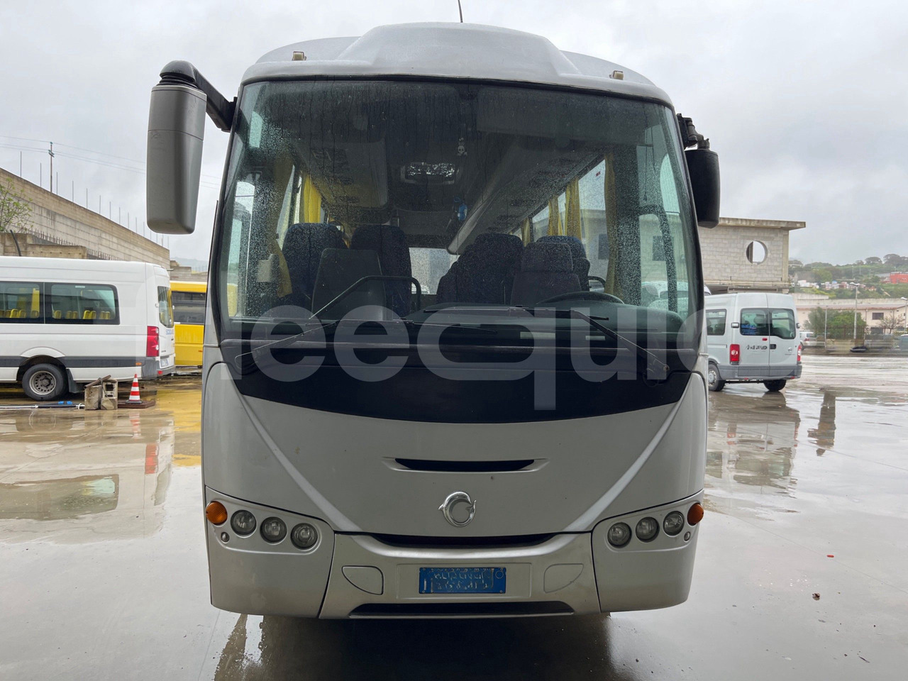 Iveco Eurocargo - Bus pariwisata: gambar 2 Iveco Eurocargo - Bus pariwisata: gambar 2