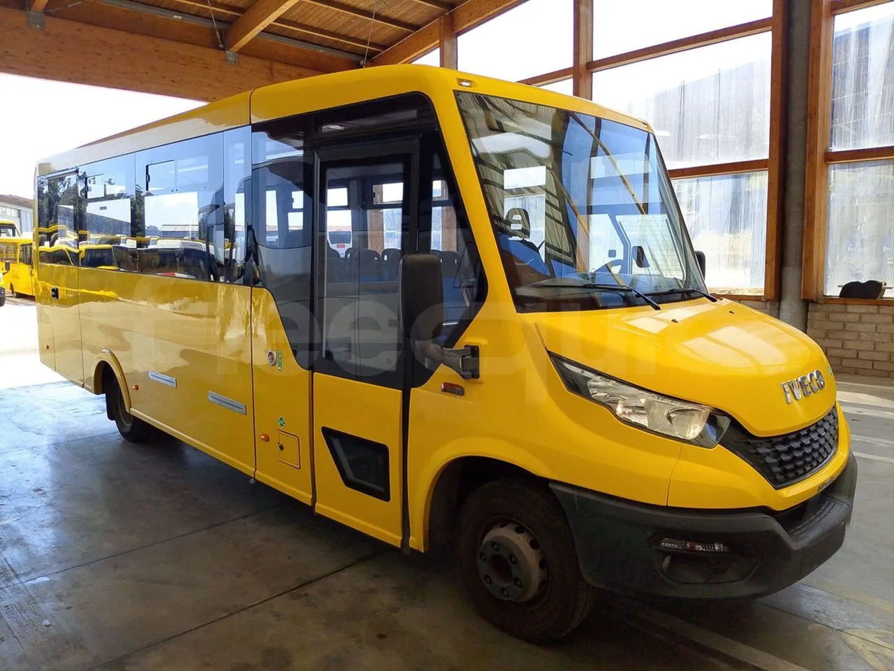 Iveco Indcar - Bus sekolah: gambar 1 Iveco Indcar - Bus sekolah: gambar 1