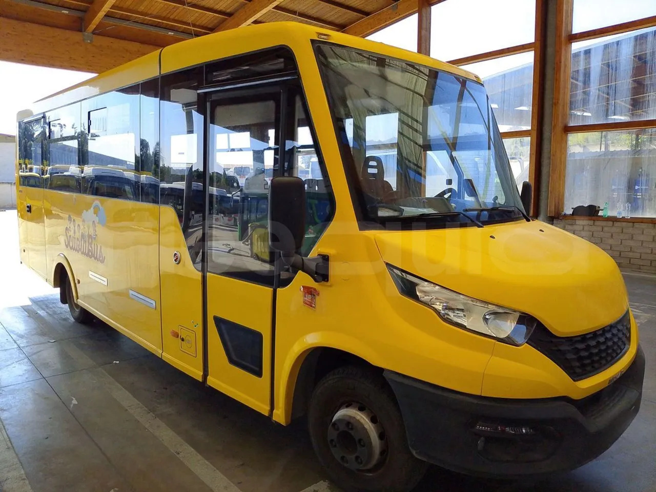 Iveco Indcar - Bus sekolah: gambar 1 Iveco Indcar - Bus sekolah: gambar 1