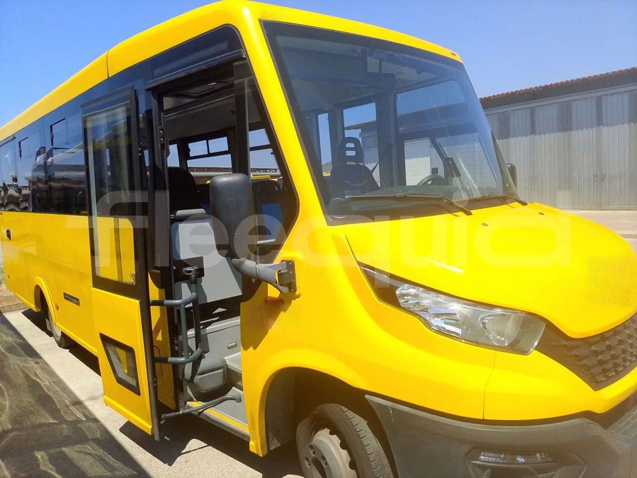 Iveco Indcar - Bus sekolah: gambar 1 Iveco Indcar - Bus sekolah: gambar 1