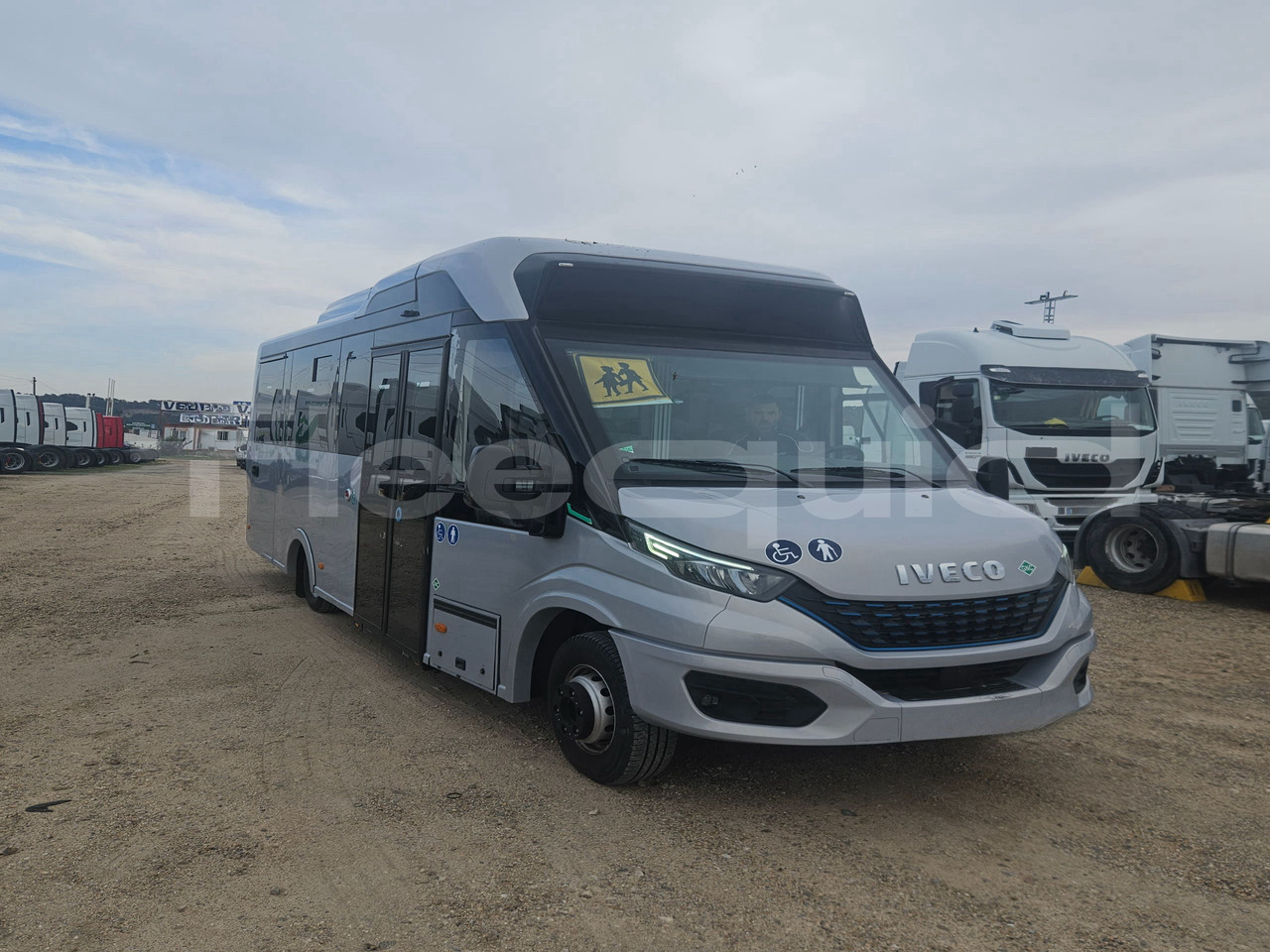 Iveco Indcar - Bus pinggiran kota: gambar 1 Iveco Indcar - Bus pinggiran kota: gambar 1