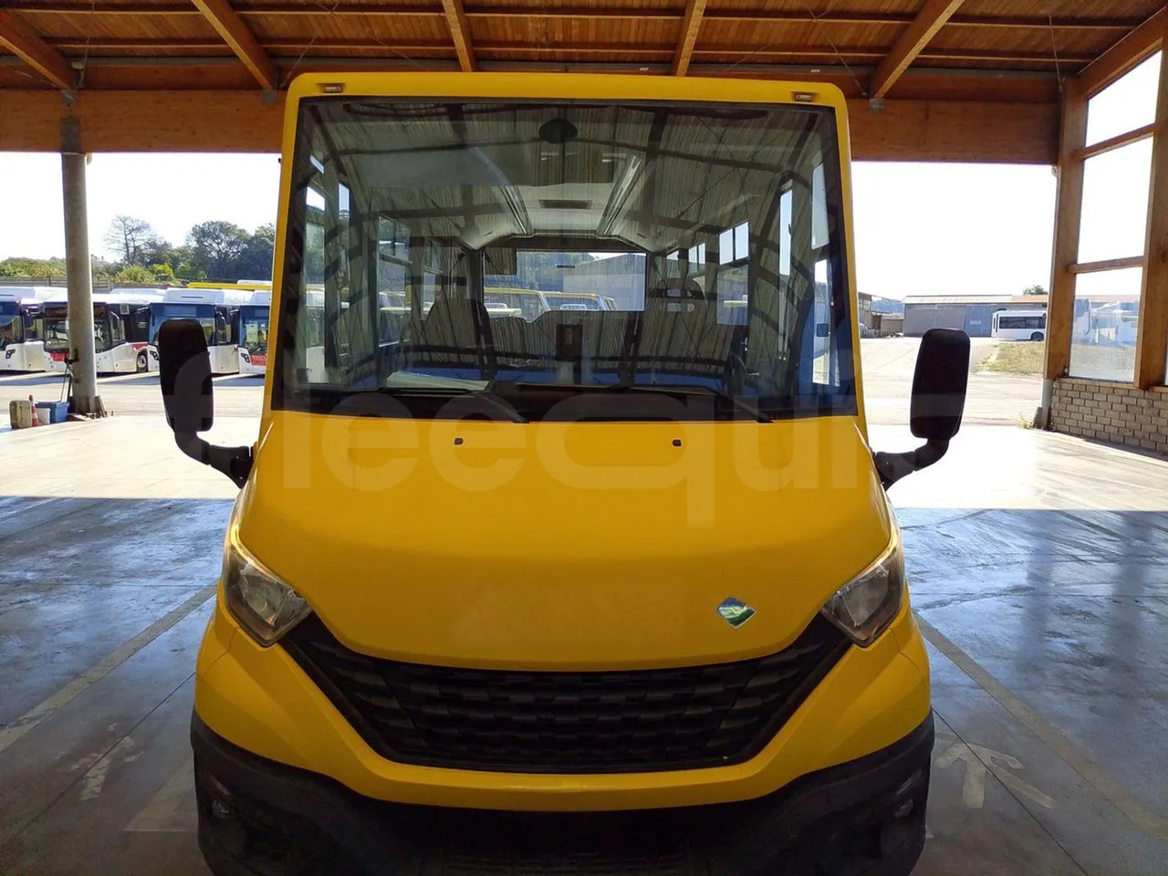 Iveco Indcar - Bus sekolah: gambar 2 Iveco Indcar - Bus sekolah: gambar 2
