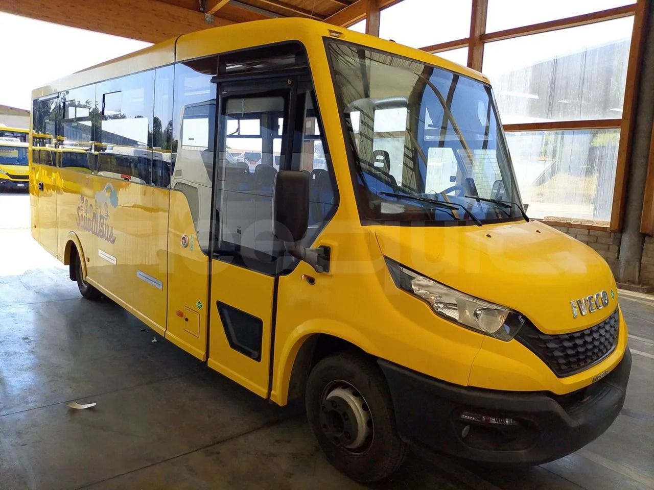 Iveco Indcar - Bus sekolah: gambar 1 Iveco Indcar - Bus sekolah: gambar 1