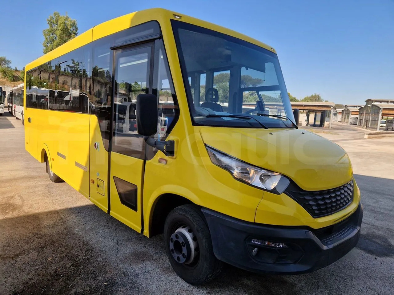 Iveco Indcar - Bus sekolah: gambar 1 Iveco Indcar - Bus sekolah: gambar 1