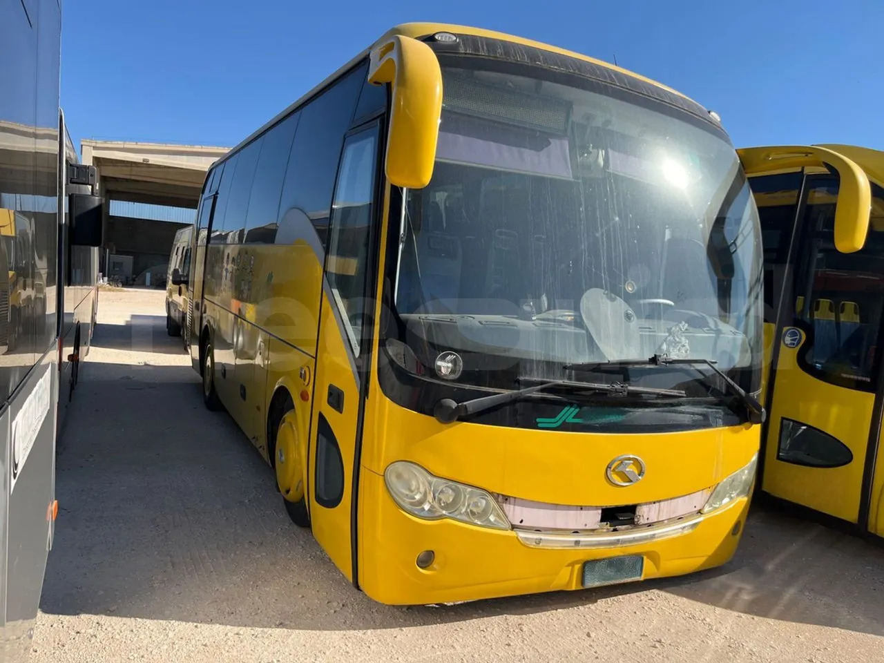 King Long XMQ6800 - Bus sekolah: gambar 1 King Long XMQ6800 - Bus sekolah: gambar 1