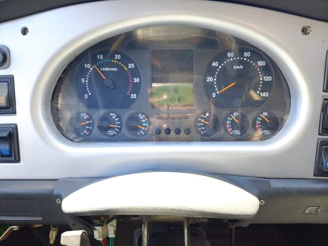 King Long XMQ6900 - Bus pariwisata: gambar 3 King Long XMQ6900 - Bus pariwisata: gambar 3