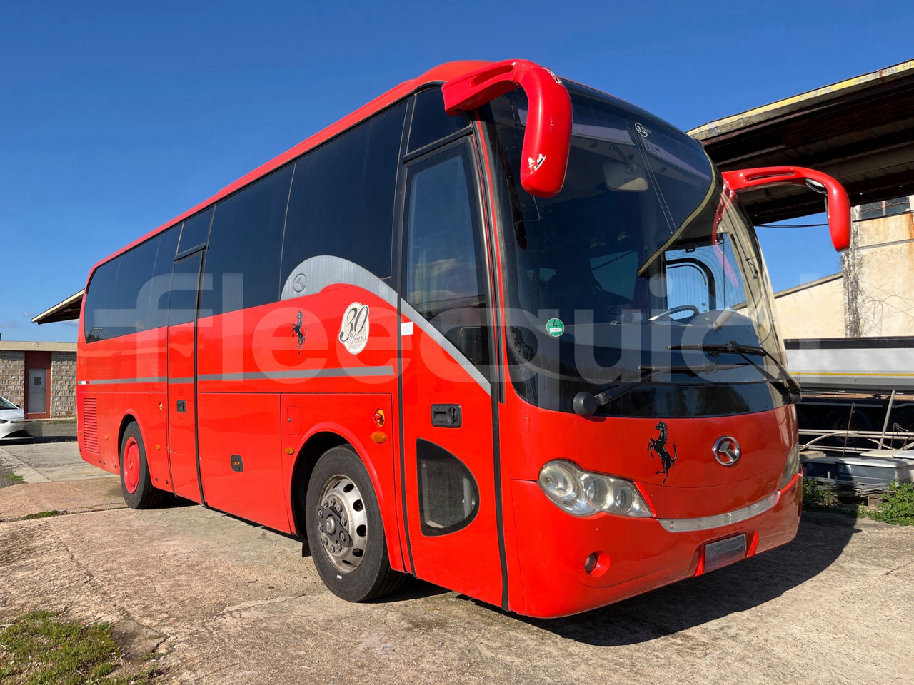 King Long XMQ6900 - Bus pariwisata: gambar 1 King Long XMQ6900 - Bus pariwisata: gambar 1
