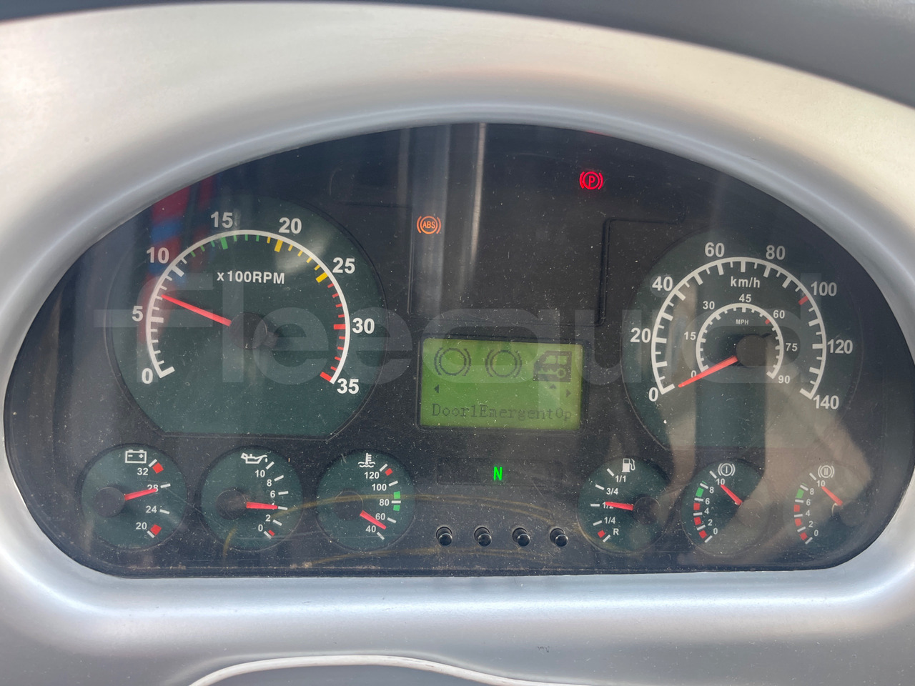 King Long XMQ6900 - Bus pariwisata: gambar 3 King Long XMQ6900 - Bus pariwisata: gambar 3