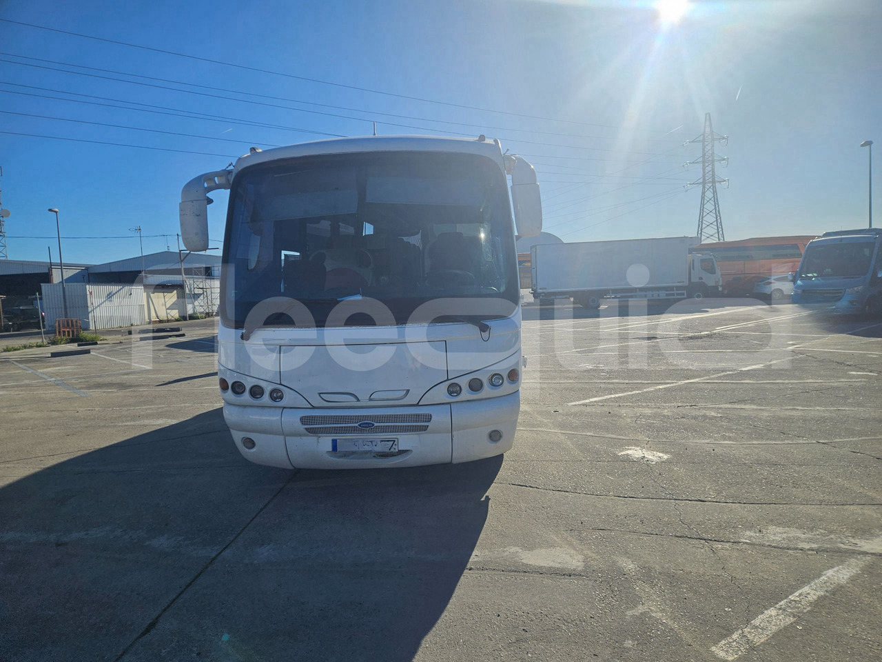 Man Andecar IV.1 - Bus pariwisata: gambar 2 Man Andecar IV.1 - Bus pariwisata: gambar 2