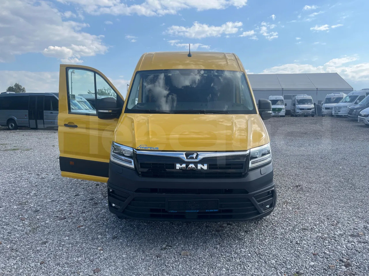 Man Mercus - Bus pinggiran kota: gambar 2 Man Mercus - Bus pinggiran kota: gambar 2