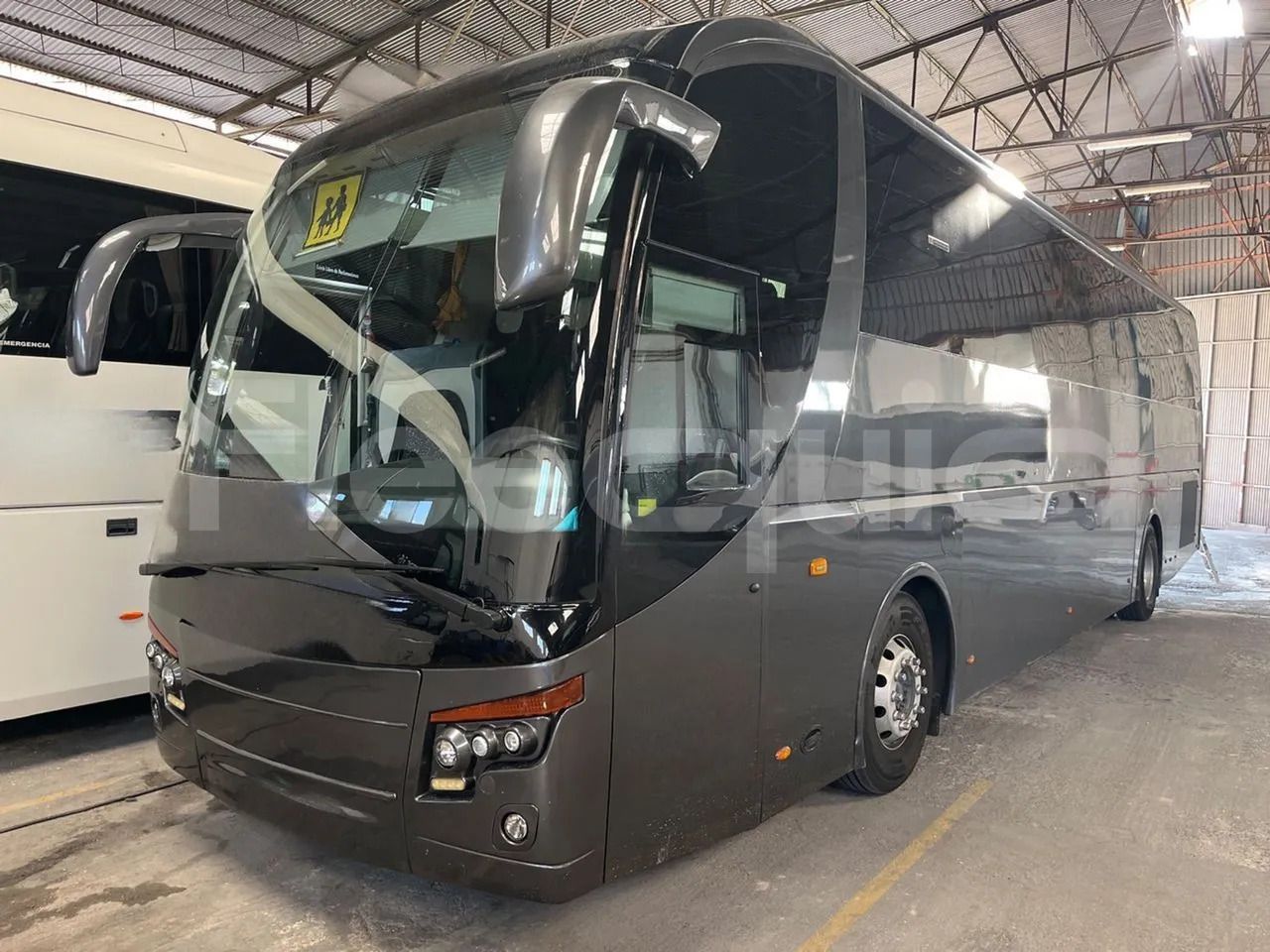 Man Stellae RR2 - Bus pariwisata: gambar 4 Man Stellae RR2 - Bus pariwisata: gambar 4