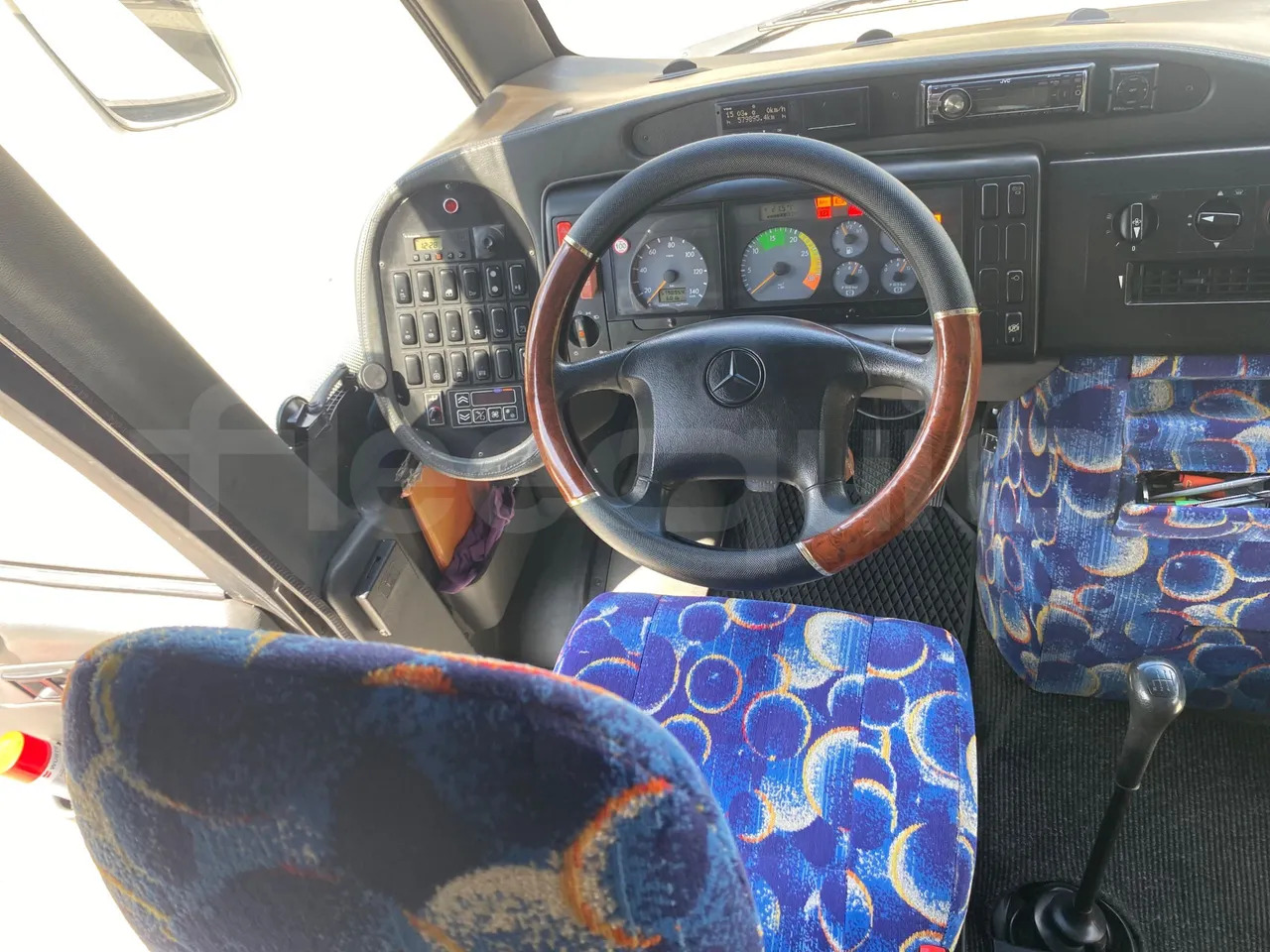 Bus pariwisata Mercedes-Benz Beluga: gambar 20