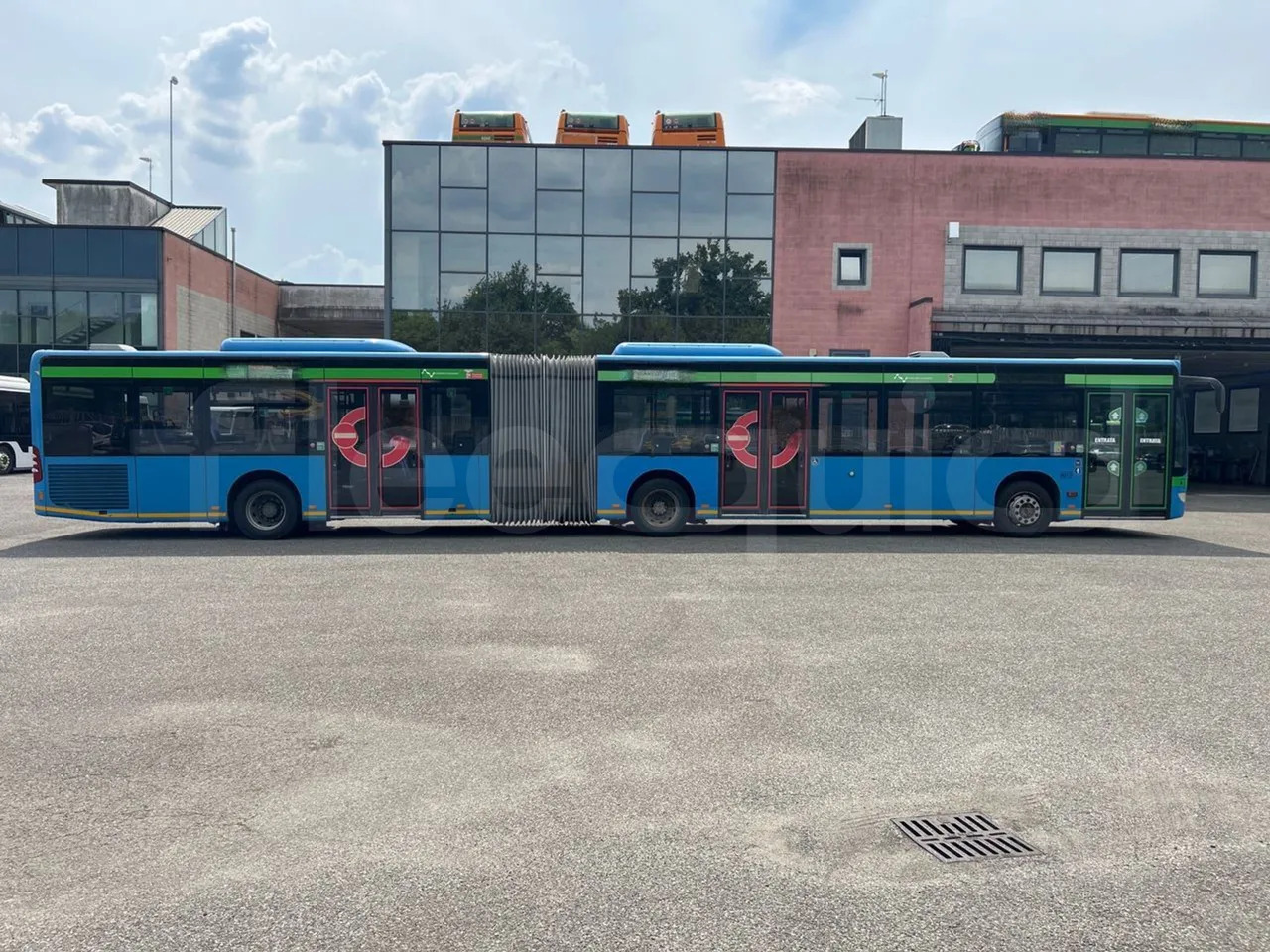 Bus kota Mercedes-Benz Citaro G: gambar 11