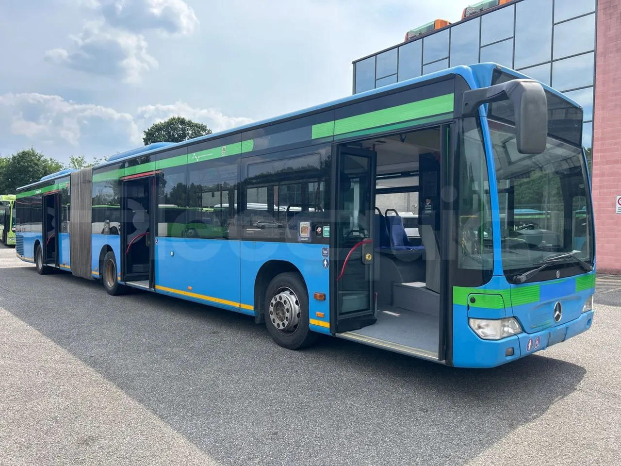 Bus kota Mercedes-Benz Citaro G: gambar 10