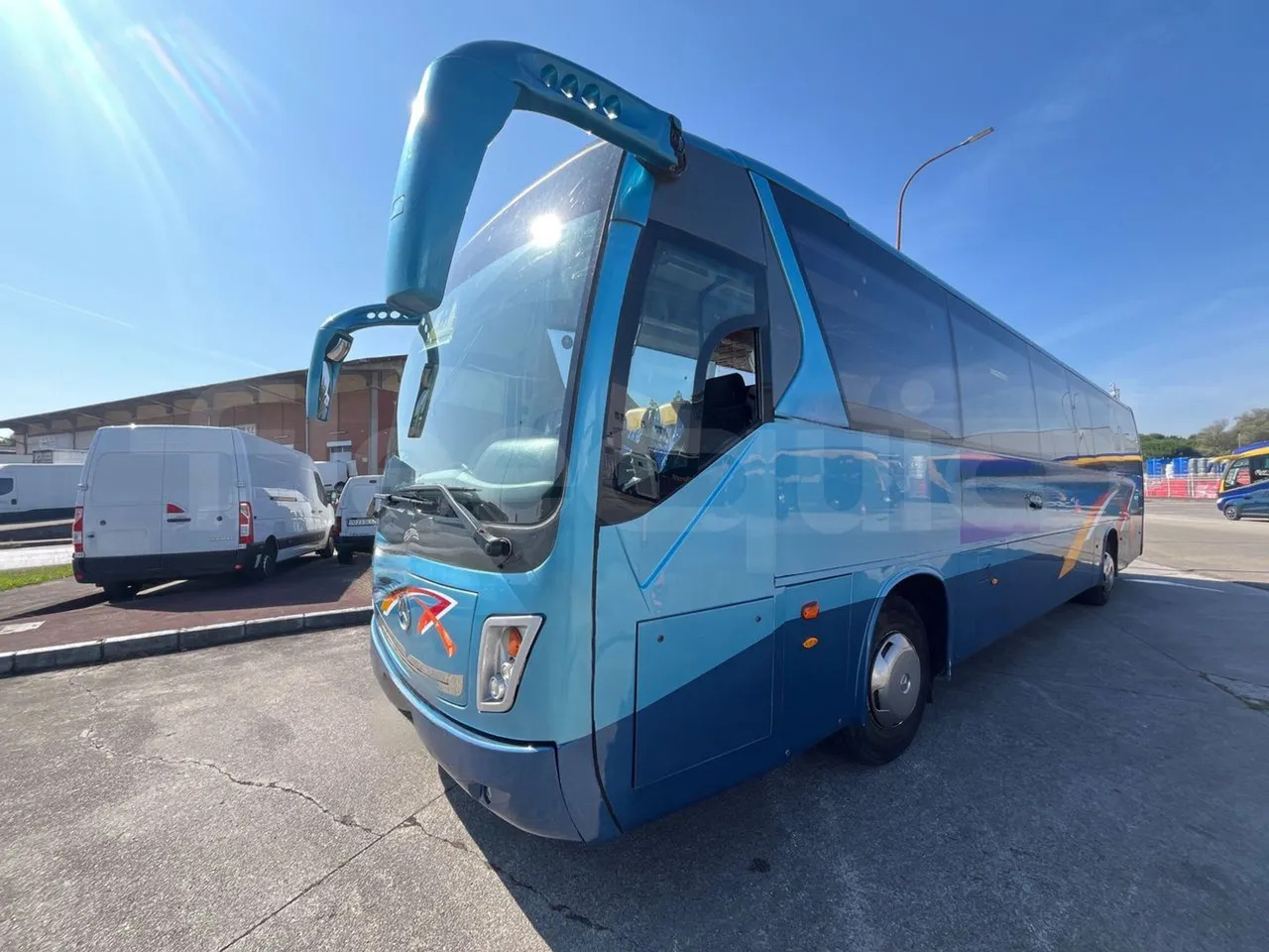 Mercedes-Benz OC 500 RF - Bus pariwisata: gambar 4 Mercedes-Benz OC 500 RF - Bus pariwisata: gambar 4