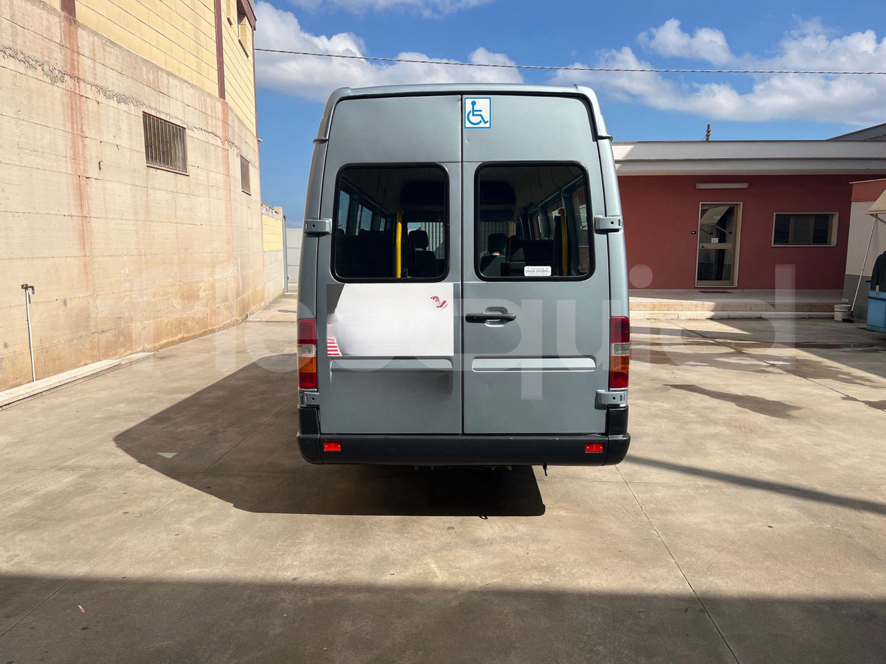 Mercedes-Benz Sprinter - Bus mini, Van penumpang: gambar 5 Mercedes-Benz Sprinter - Bus mini, Van penumpang: gambar 5