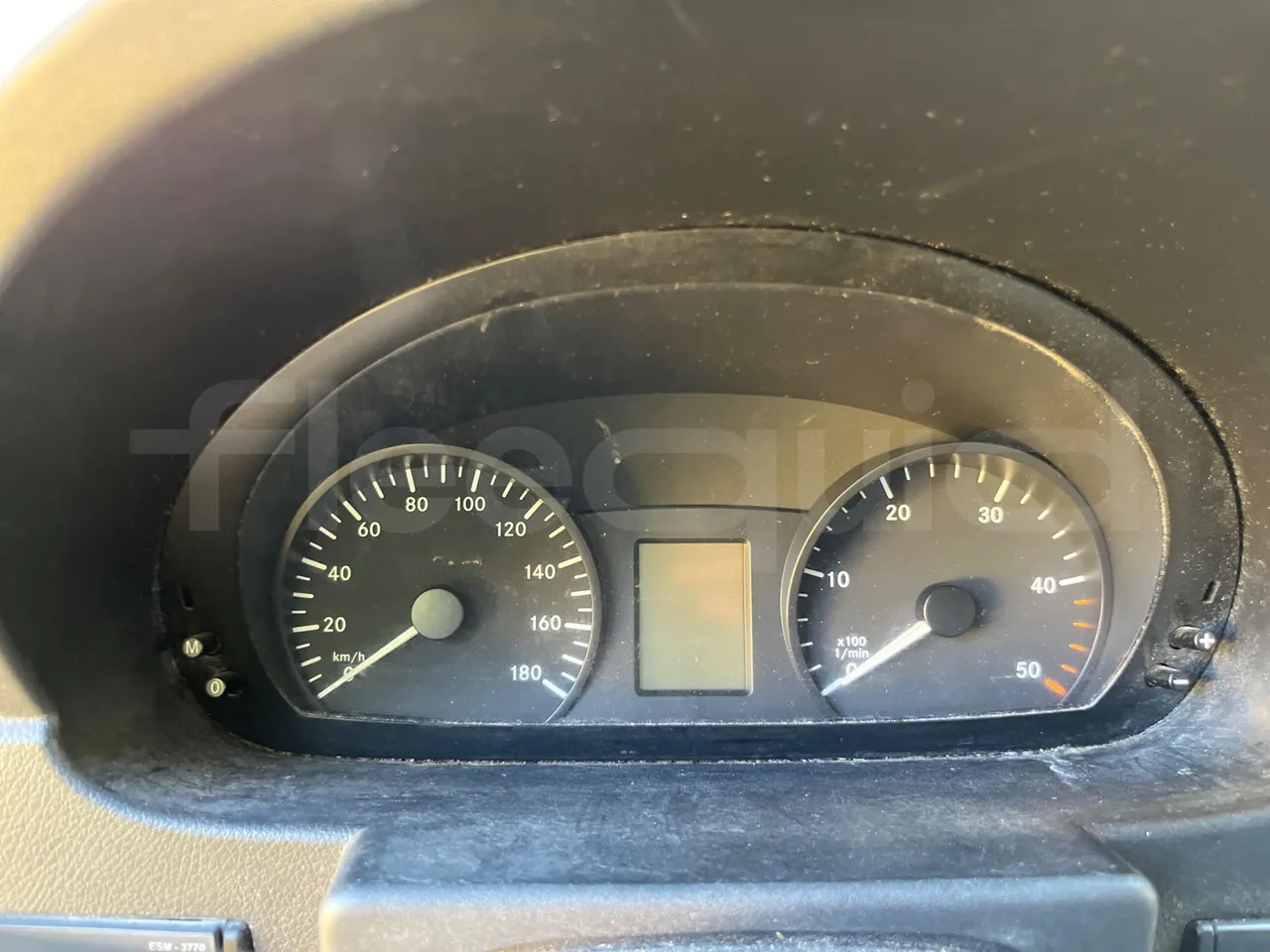 Mercedes-Benz Sprinter - Bus sekolah: gambar 3 Mercedes-Benz Sprinter - Bus sekolah: gambar 3