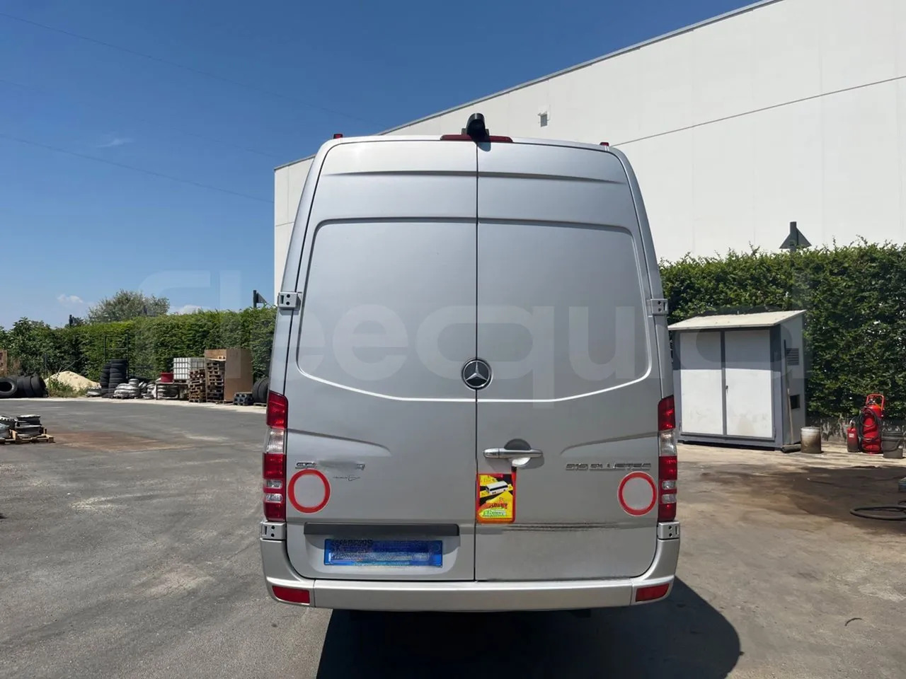 Mercedes-Benz Sprinter - Bus mini, Van penumpang: gambar 5 Mercedes-Benz Sprinter - Bus mini, Van penumpang: gambar 5