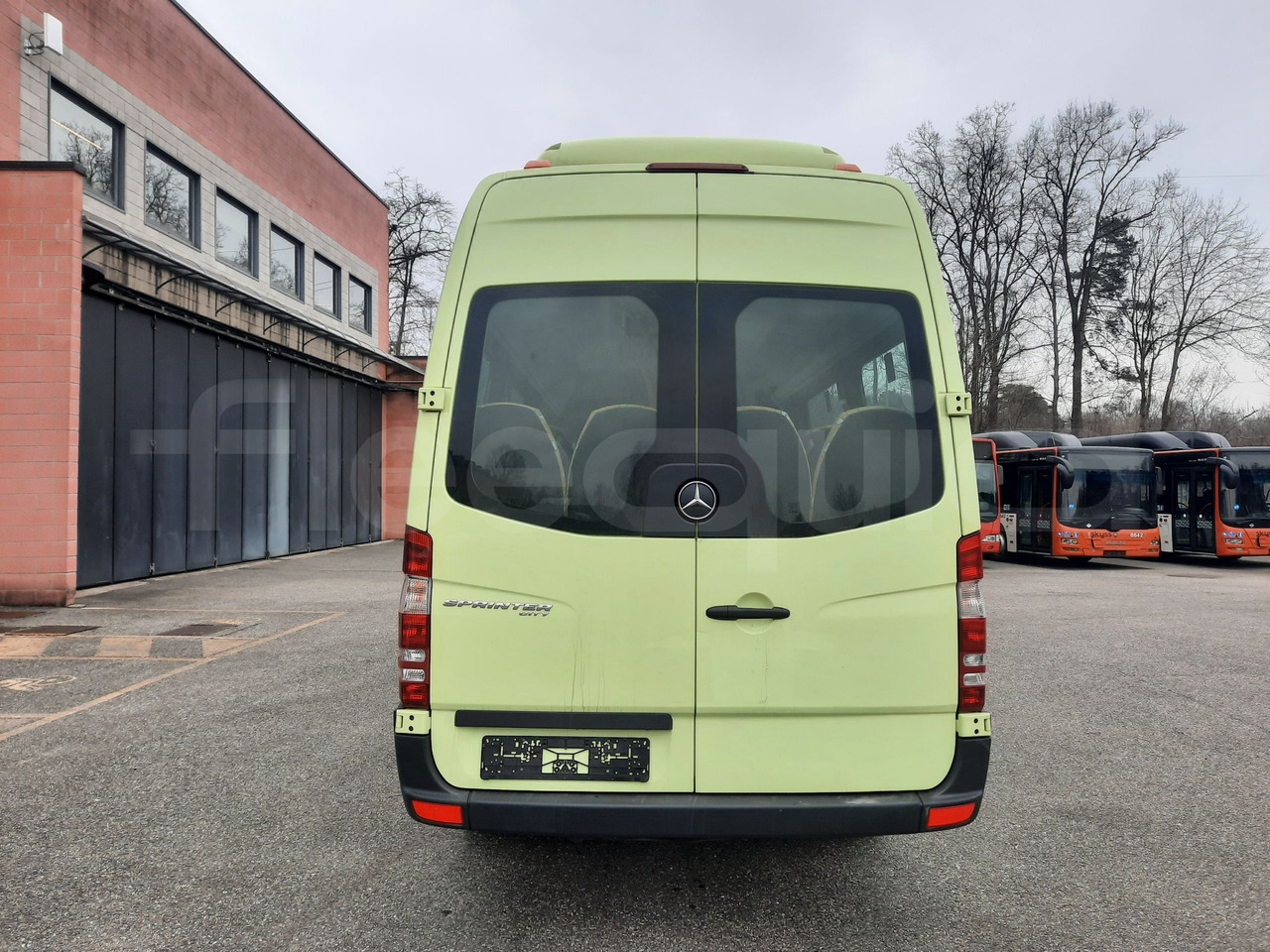 Mercedes-Benz Sprinter - Bus mini, Van penumpang: gambar 5 Mercedes-Benz Sprinter - Bus mini, Van penumpang: gambar 5
