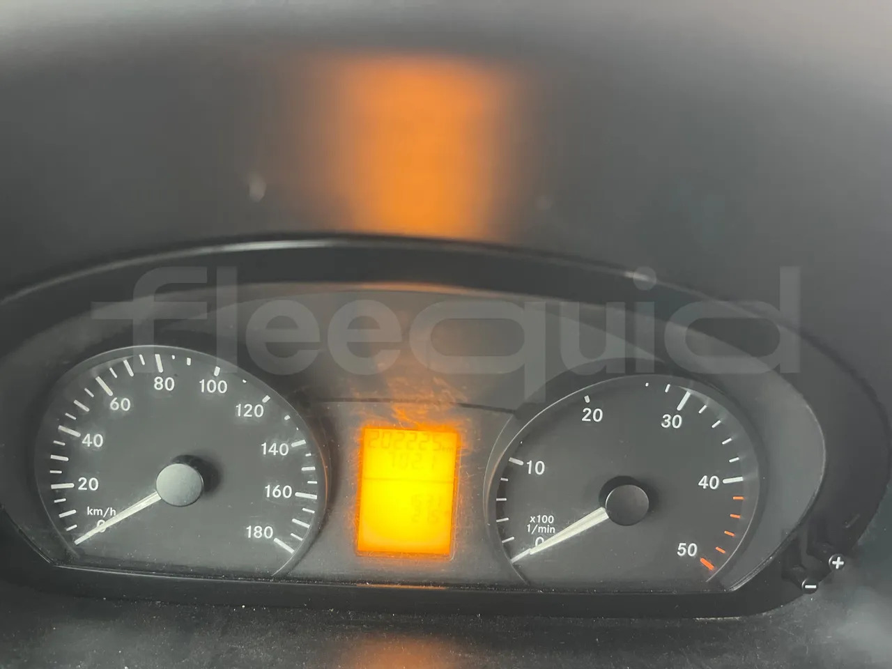 Mercedes-Benz Sprinter - Bus mini, Van penumpang: gambar 3 Mercedes-Benz Sprinter - Bus mini, Van penumpang: gambar 3