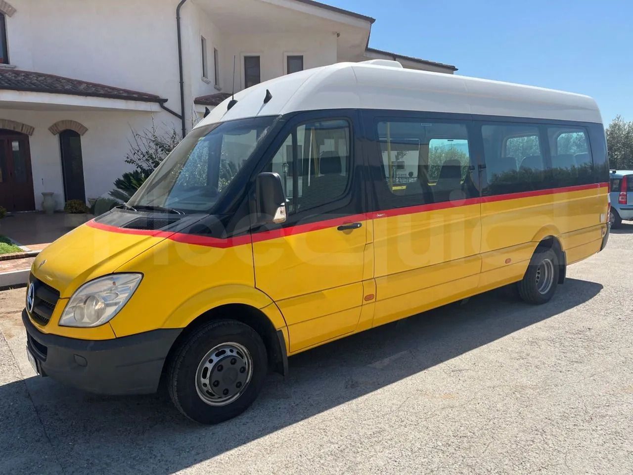 Mercedes-Benz Sprinter - Bus pinggiran kota: gambar 2 Mercedes-Benz Sprinter - Bus pinggiran kota: gambar 2