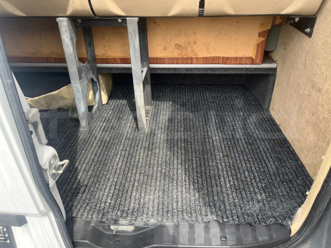 Mercedes-Benz Sprinter - Bus pariwisata: gambar 5 Mercedes-Benz Sprinter - Bus pariwisata: gambar 5