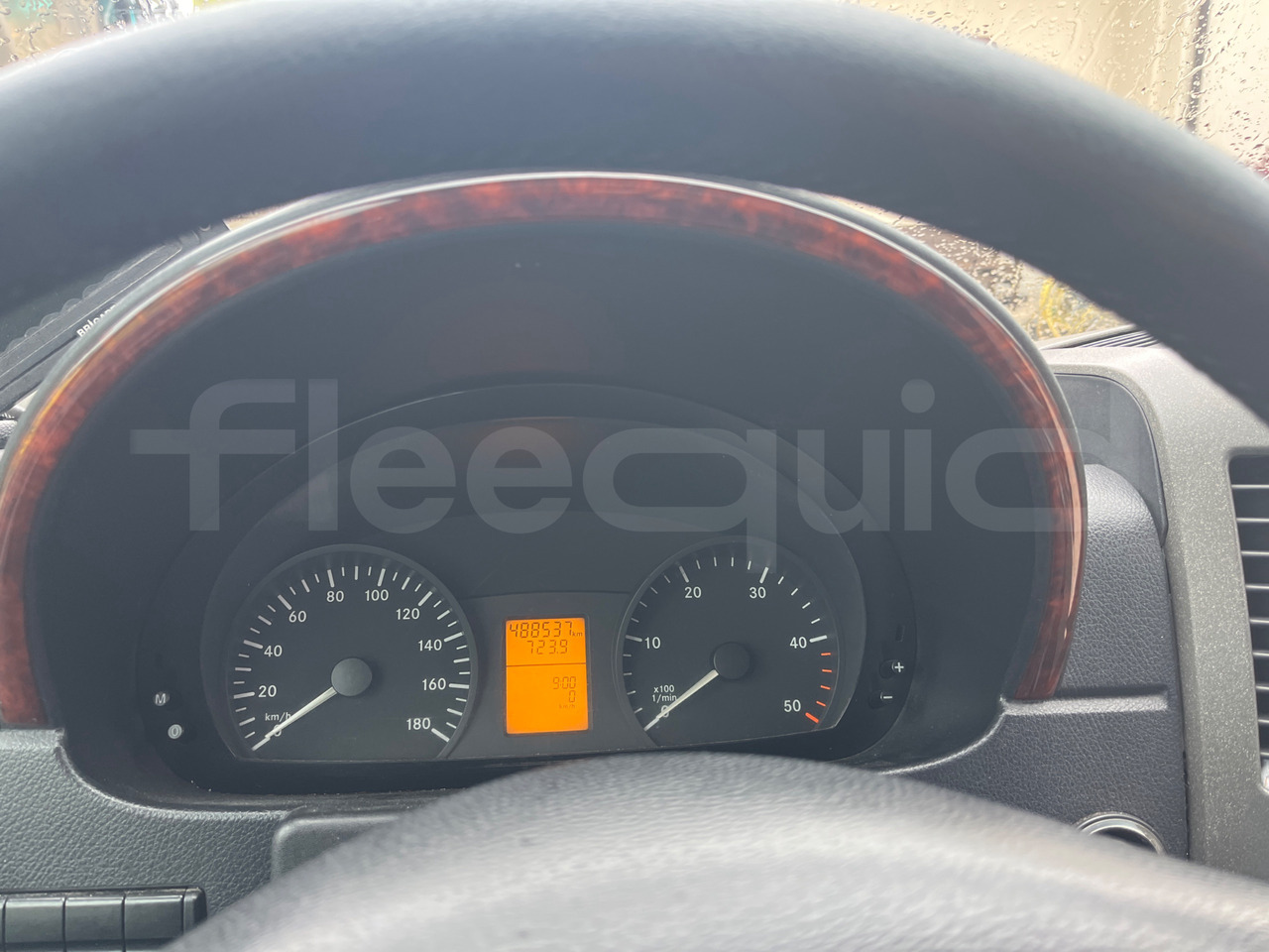Mercedes-Benz Sprinter - Bus mini, Van penumpang: gambar 3 Mercedes-Benz Sprinter - Bus mini, Van penumpang: gambar 3