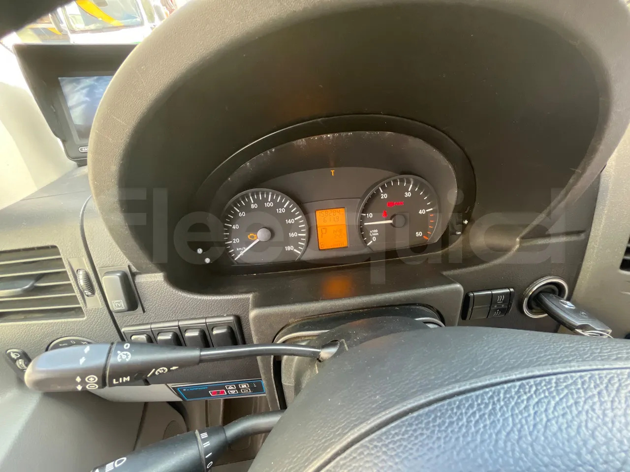 Mercedes-Benz Sprinter - Bus mini, Van penumpang: gambar 3 Mercedes-Benz Sprinter - Bus mini, Van penumpang: gambar 3