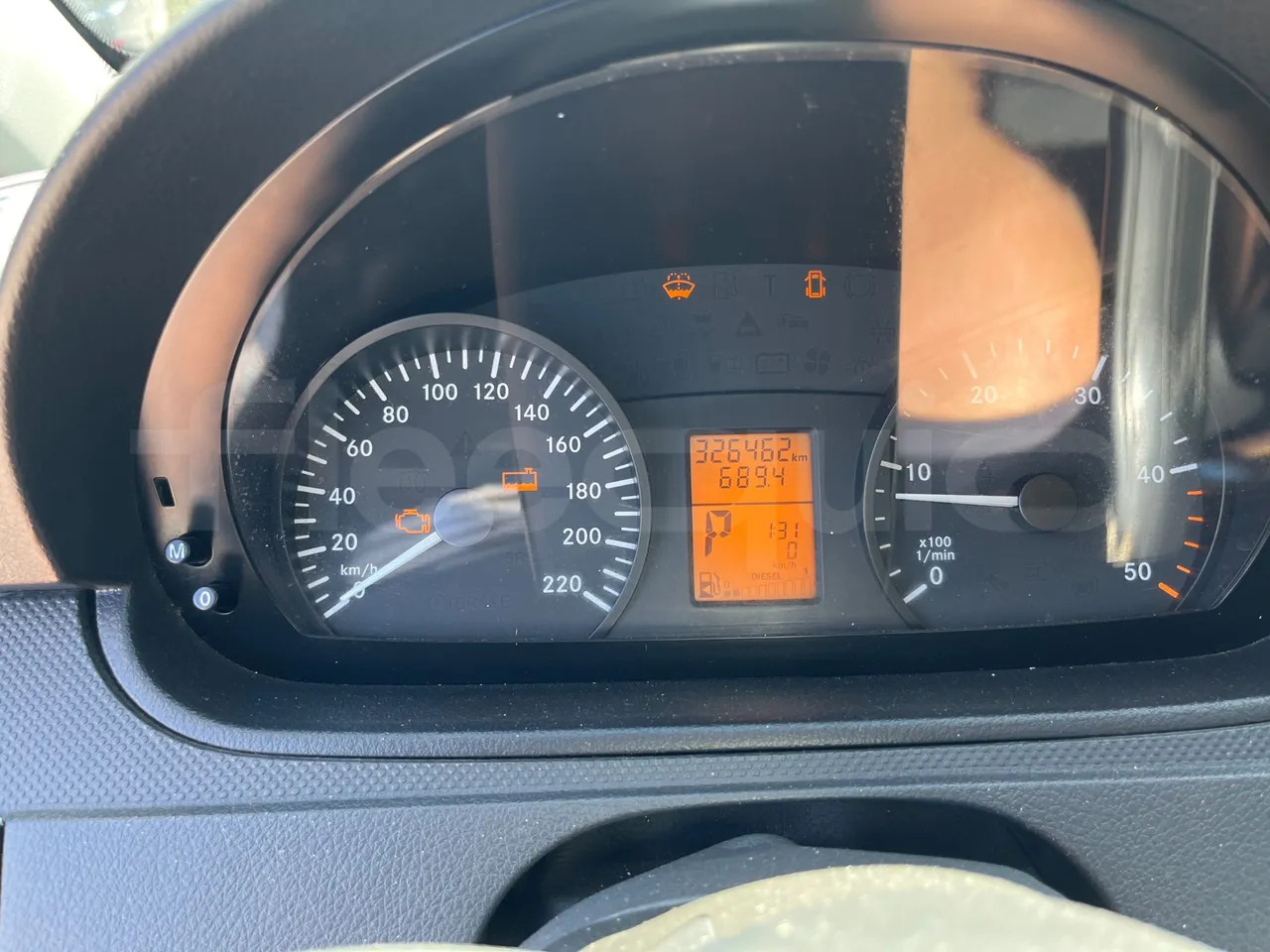 Mercedes-Benz Vito - Bus pinggiran kota: gambar 3 Mercedes-Benz Vito - Bus pinggiran kota: gambar 3