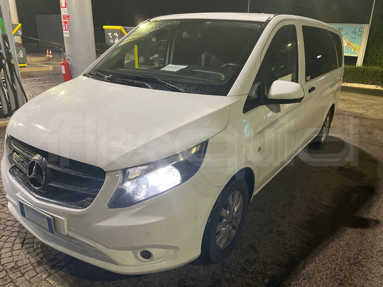 Mercedes-Benz Vito Tourer - Bus pariwisata: gambar 4 Mercedes-Benz Vito Tourer - Bus pariwisata: gambar 4