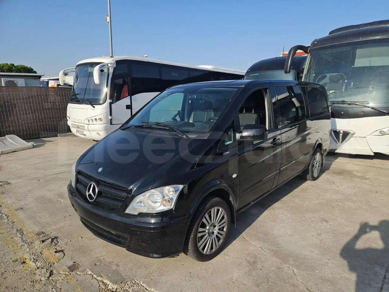 Mercedes-Benz Vito Tourer - Bus mini, Van penumpang: gambar 4 Mercedes-Benz Vito Tourer - Bus mini, Van penumpang: gambar 4